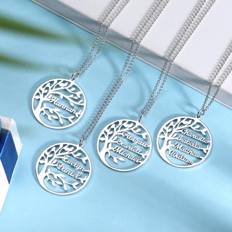 Family Tree Necklace, Multiple Names Necklace, Engraved Mom Gift